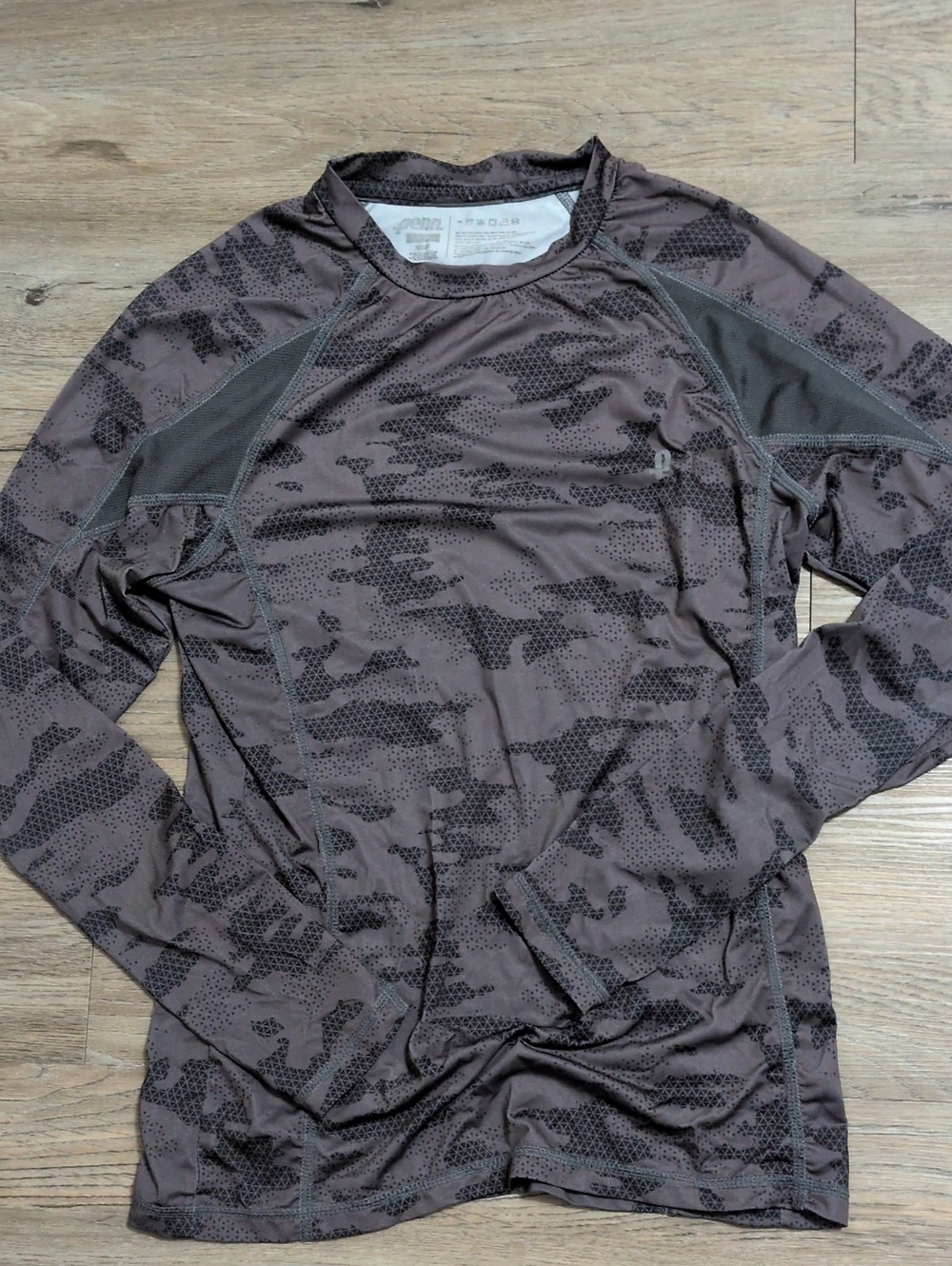 Men's Long-Sleeve - Dark Gray Camo